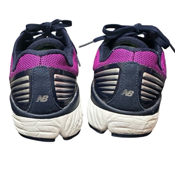 New Balance womens Fresh Foam Vongo V2 Size 8 - Picture 7 of 10